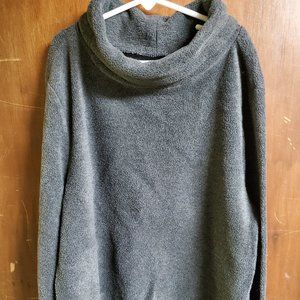 Gray Fleece Pullover - Large